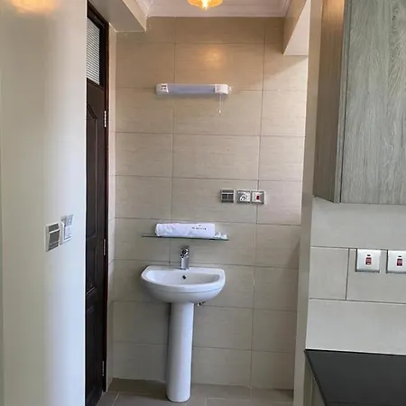 Hemak Suites Nairobi Exterior photo